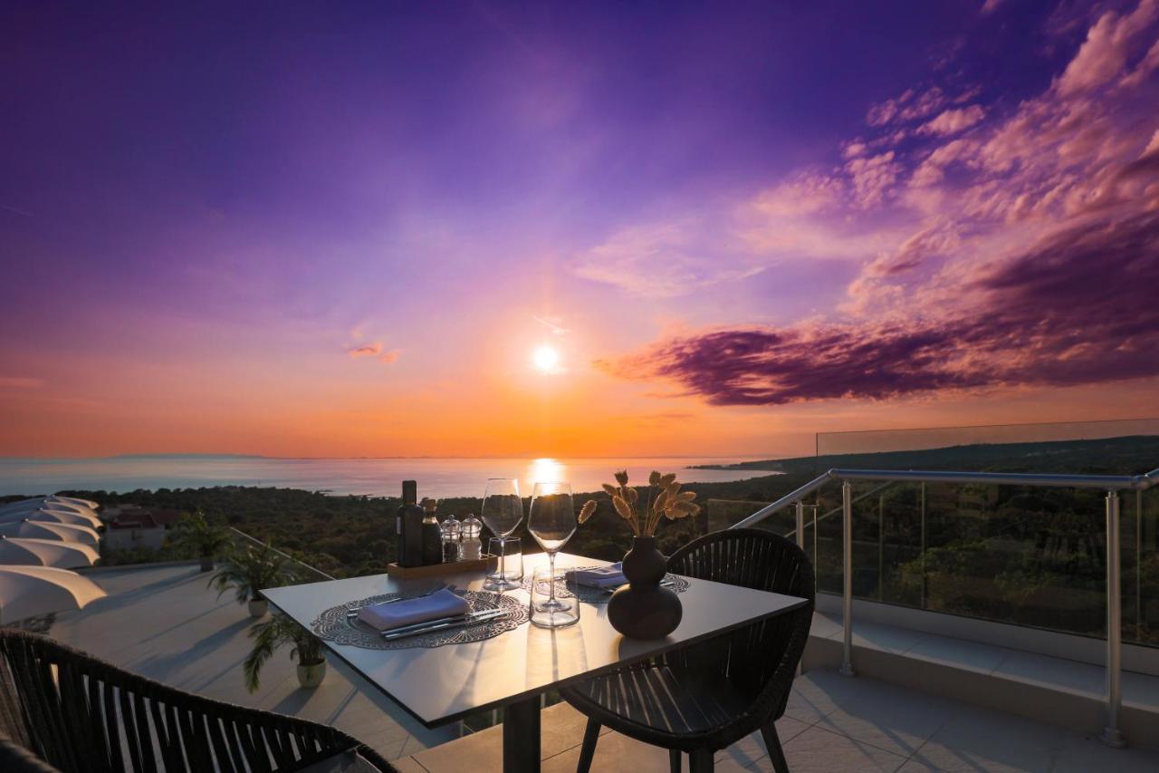 Hotel In Excelsis 4*